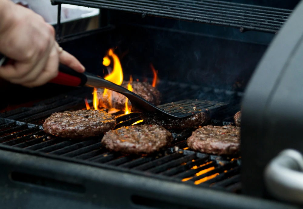 barbecue grill and smoker combo